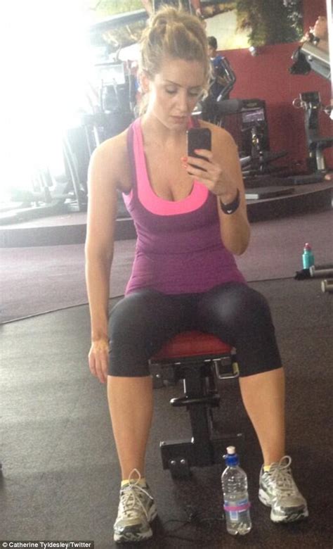 Catherine Tyldesley Gets Steamy After Gym Session As She Preps Her Body For Summer Daily Mail