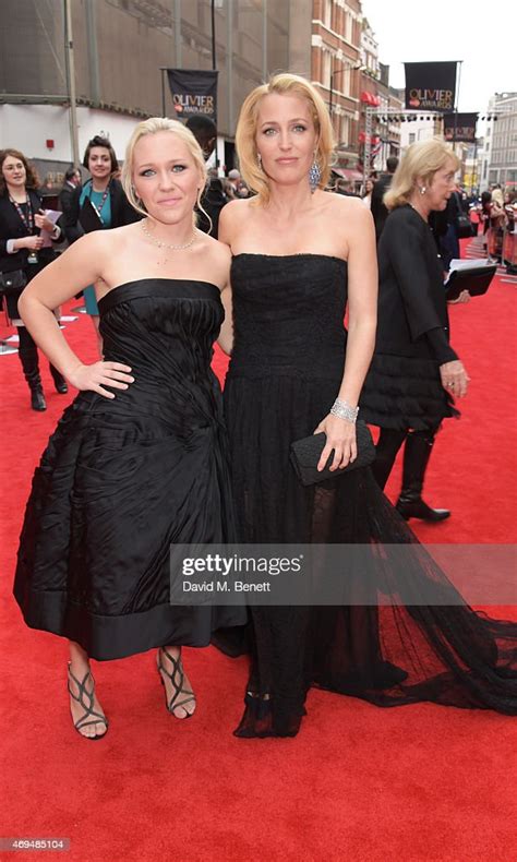 Gillian Anderson And Daughter Piper Maru Anderson Klotz Attend The News Photo Getty Images