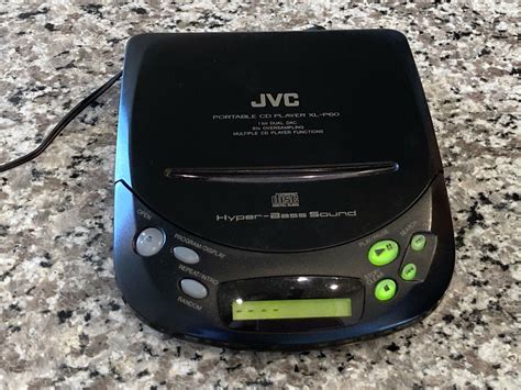 Jvc Portable Cd Player Xl P60 And Jvc Car Audio Cassette Adaptor Ca Rc2