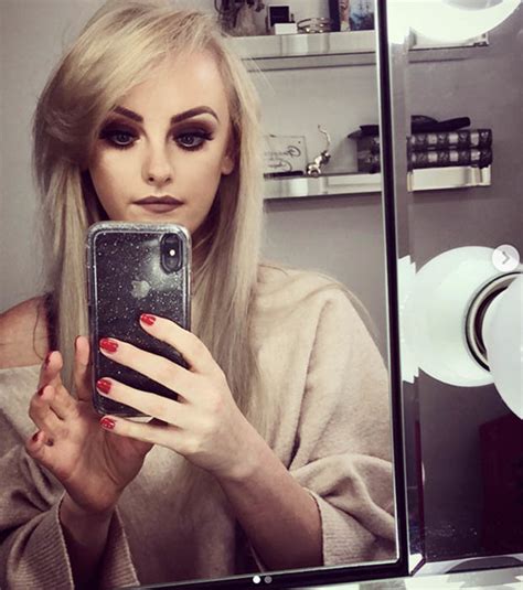 As coronation street is set to celebrate our 60th anniversary, watch the story of how it all began with an idea from a young man on a night train to manchester. Coronation Street cast: Katie McGlynn (Sinead) Instagram ...
