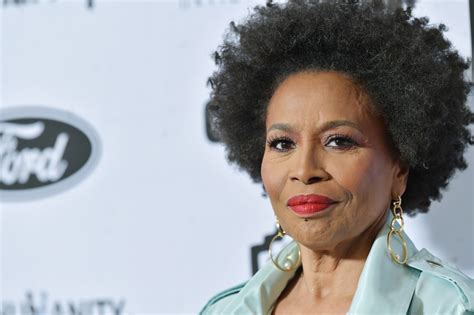 Black Ish Star Jenifer Lewis Sex Addiction Was Rooted In The Thrill