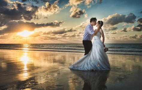 Wallpaper Sea Clouds Love Kiss Dress Asian The Bride Sea Sunset