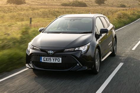 2019 toyota corolla touring sports. Toyota Corolla Touring Sports 2019 - Car Review ...