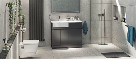 2021 is the year pink tiles come back! 10 modern bathroom ideas for 2021 | VictoriaPlum.com