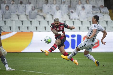 Flamengo empilha chances, empata sem gols com o vélez, mas garante liderança. Santos tem dois gols anulados pelo VAR e perde do Flamengo na Vila Belmiro - Só Notícias