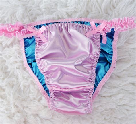 Exclusive Ania’s Poison Manties Silky Smooth Butter Soft Double Lined Pink Blue Limited Edition
