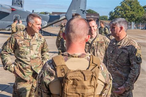 Us Socom Commander Visits 352nd Sow Air Commandos Air Force Special