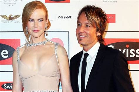 Foto stock, immagini e grafica di fose. Nicole Kidman Pikir-Pikir Tambah Anak : Okezone Celebrity