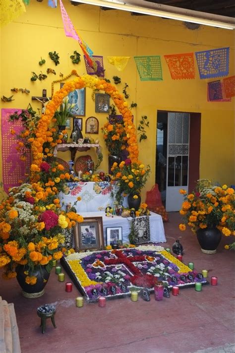 267 Best Images About Mexican Decorated Graves And Altars