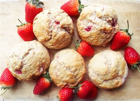 Strawberry Scones With Strawberry Cream Recipe Cookbakeeat