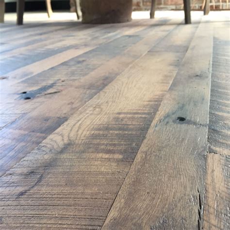 Reclaimed Sawtooth Oak Flooring Wood Texture Oak Floors Flooring