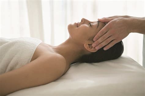 Indian Head Massage Bodymatters Clinic