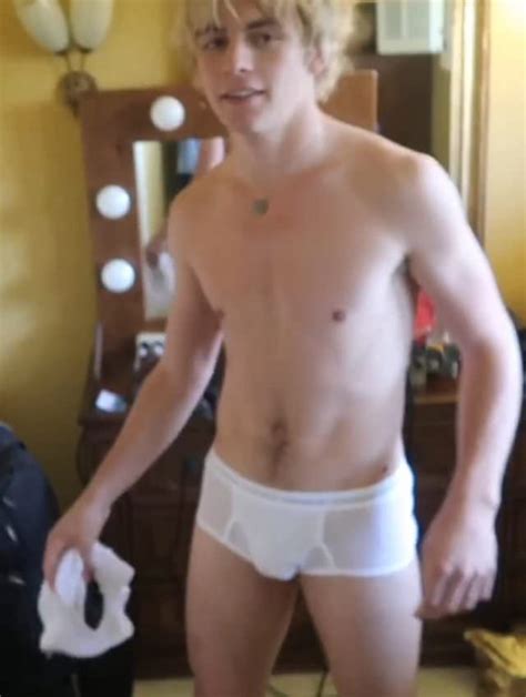 Ross Lynch Nude Jerk Off Pics Leaked VIDEO Leaked Men