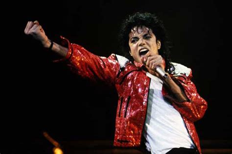 Właśnie Tak Wyglądałby Michael Jackson Gdyby Nie Poddał Się Ani
