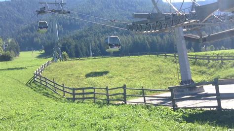 La cabinovia alpe di siusi trasporta gli amanti degli sport invernali, da siusi allo sciliar all'alpe di siamo estremamente dispiaciuti di dovervi comunicare che la cabinovia alpe di siusi non apre per la. Cabinovia Kronplatz 2000 - Extra - YouTube