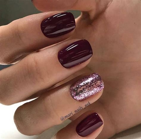 50 cute christmas nail designs to try in 2020. 65 Christmas Nail Colors Xmas Nails For New Years #2811987 ...