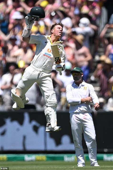 australian cricketer david warner smashes century in boxing day test at the mcg against south