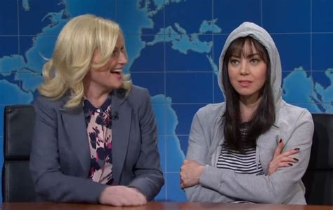 Aubrey Plaza And Amy Poehler Reprise Parks And Recreation Roles On Snl