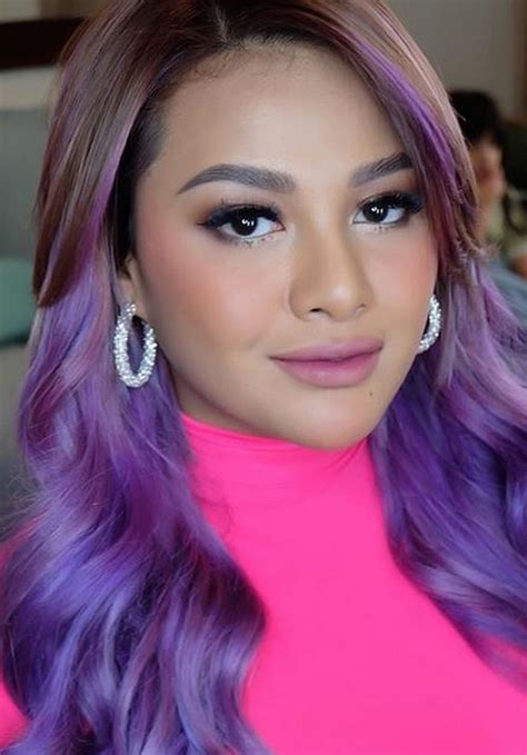 Apalagi rambutnya itu panjang, tebal dan tak rusak. Warna Rambut Ala Aurel Hermasyah Berikut Ini Bisa Jadi ...