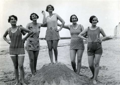 33 interesting vintage photographs capture womens swimwears in the 1920s ~ vintage everyday
