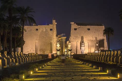 Luxor Temple By Night Jim Zuckerman Photography And Photo Tours
