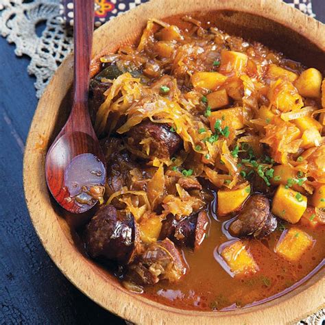 In this asmr eating video i will eat russian sausage kielbasa. Polish Pork and Sauerkraut Stew (Bigos) | My mom, Kielbasa ...
