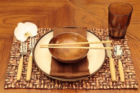 Begin by laying out a crisp tablecloth. 44 Fancy Table Setting Ideas for Dinner Parties and Holidays