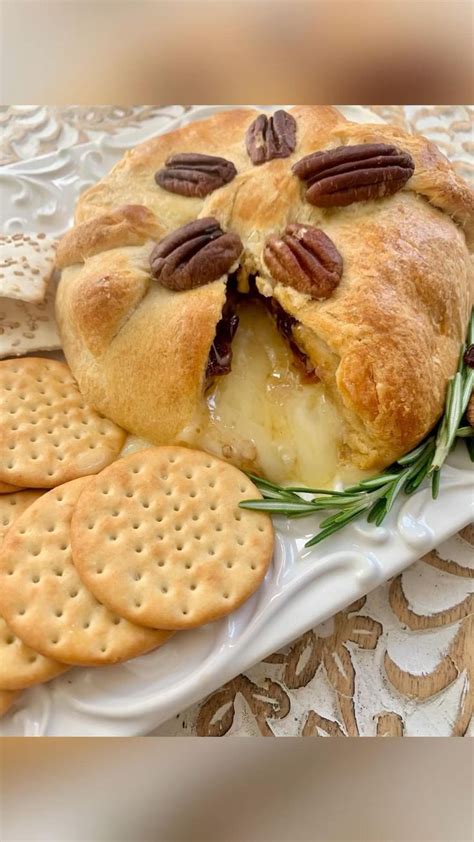 Do You Loved Baked Brie This Is Such A Simple Recipe That Your Guests