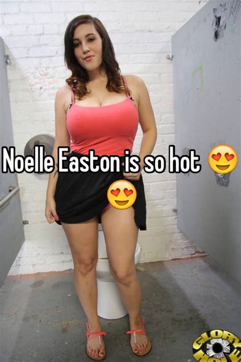 Noelle Easton Is So Hot 😍😍
