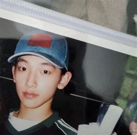 Rain Uncovers Photos From When He Was Only 18 Years Old Star Rain Bi