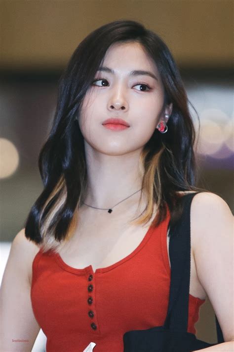 Actress Han So Hee Goes Viral For Looking Just Like Itzy S Ryujin