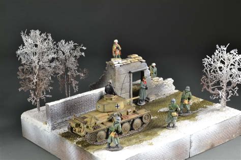 Woodland scenics diorama kit, mountain. Ruin winter - diorama