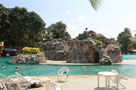 Lot 1290 mukim sungai karang, cherating, pahang. The Pool at the Legend Resort - Picture of Legend Resort ...