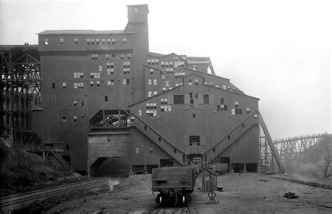 1900 Woodward Coal Breaker Kingston Pa Vintage Photograph 11 X 17