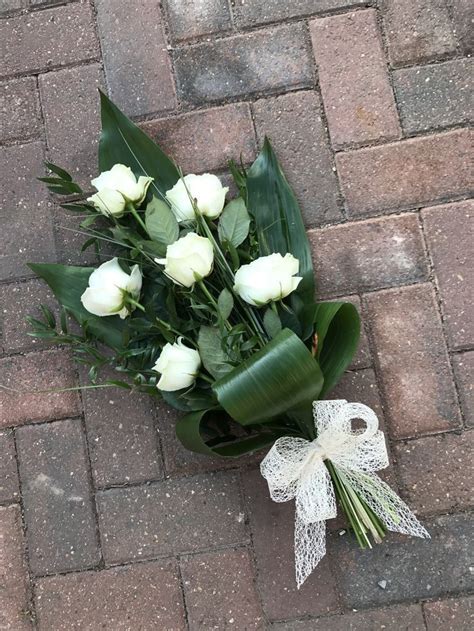 In comparison to the more expensive traditional funeral, a simple funeral service is a much more affordable approach. Fantastic Totally Free simple Funeral Flowers Strategies ...