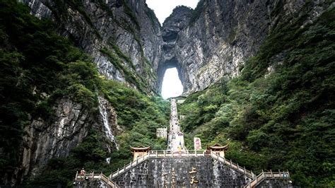 Tianmen Mountain Breathtaking Places Amazing Places Glass Bridge