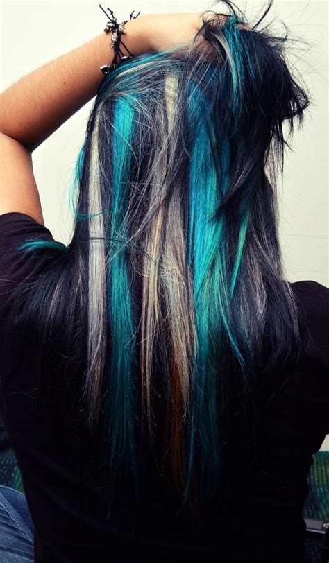 This hair color has become a huge trend in recent times. Peekaboo Hair Color Ideas, Peek-A-Boo Highlights (Trending ...