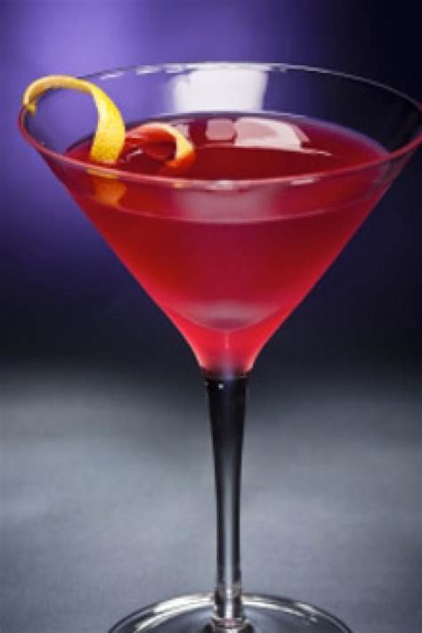 Cosmopolitan Vodka Cocktail Recipe | Drink: LiveInStyle