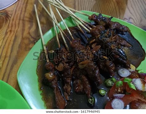/ ˌ n ɑː s i ɡ ɒ ˈ r ɛ ŋ /) refers to fried rice in both the indonesian and malay languages. Indonesian Lamb Satay Sauce - Citra S Home Diary ...
