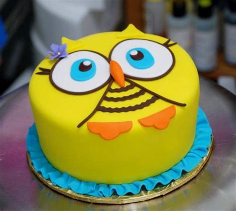 Yellow Round Owl Face Cake