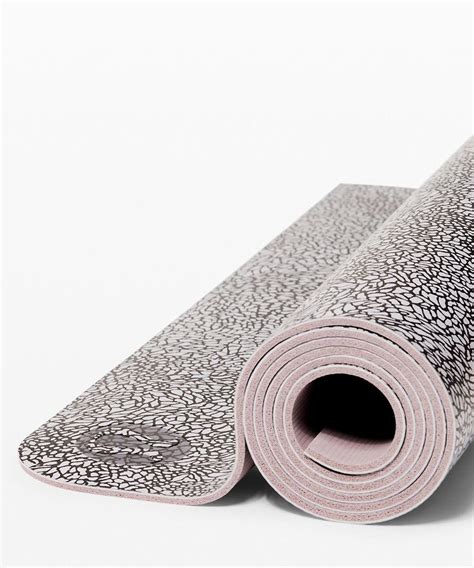 I know it sounds a bit difficult. The Reversible Mat 5mm | Women's Yoga Mats | lululemon ...