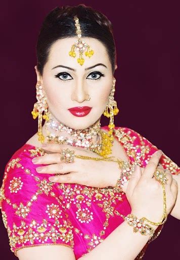 Indian Mujra Girls Mujra Queen Nargis Hot Hot Live Nanga Dance Video