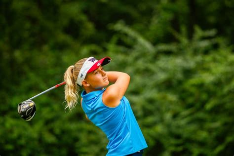 Part Time Naples Gianna Clemente 11 Makes History At Womens Amateur
