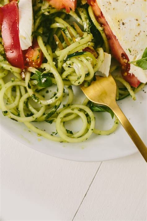 Pesto Caprese Zucchini Noodle Salad Zucchini Noodles Salad Veggie