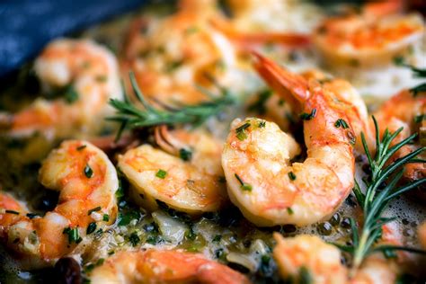 This shrimp scampi recipe varies from the typical one as there are sun dried tomatoes in the recipe. Easy Low-Calorie Shrimp Scampi Recipe