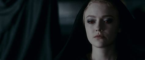 Dakota fanning daily was created by fans, for fans. GallianMachi: Dakota Fanning as Jane Volturi in Twilight
