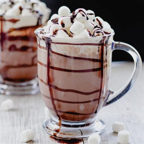 Alcoholic Drinks Best Boozy Hot Chocolate Recipe Easy And Simple