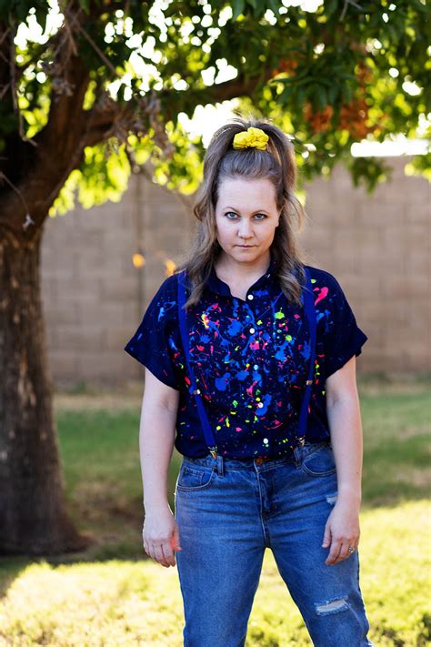 It makes extensive use of synthesizers in homage to 1980s artists and film. DIY Stranger Things 3 Family Costume Ideas — All for the Boys