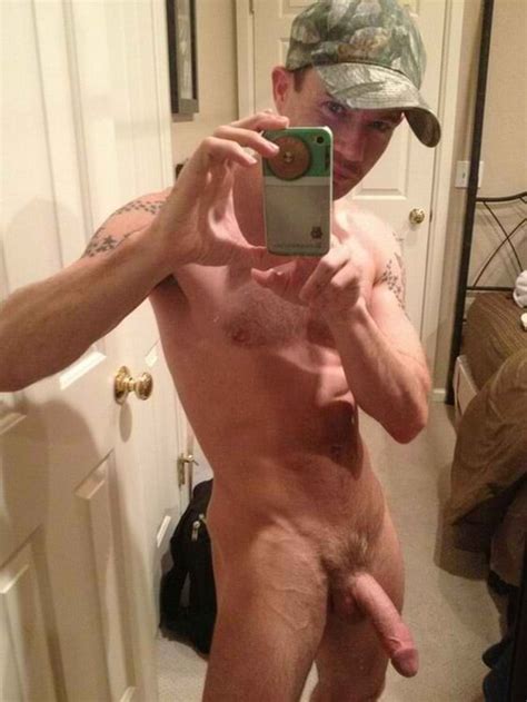 Handsome Fella Got A Nicely Sized Dick Nude Men With Boners