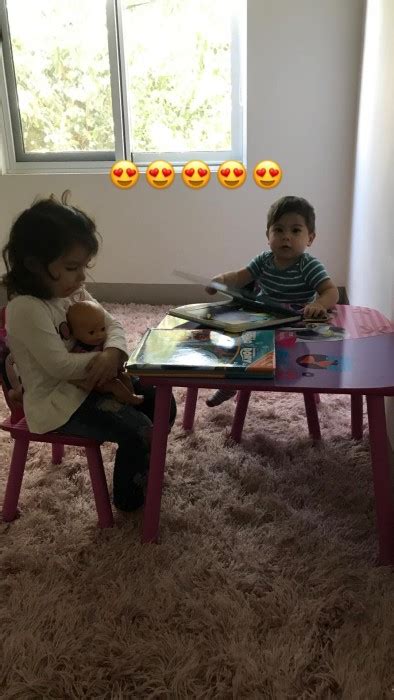 No cabe duda que daniela colett y edu vargas hacen una hermosa pareja. Así de grande está el hijo de Eduardo Vargas y Daniela ...